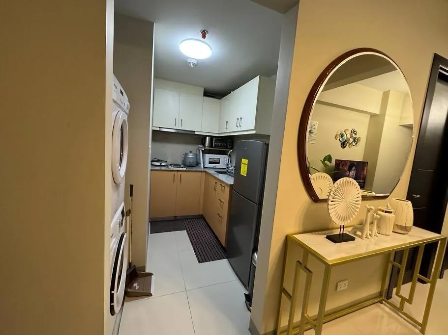 Apartment Executive Gem Beside Malls And Bars At Uptown Bgc Manila Philippines